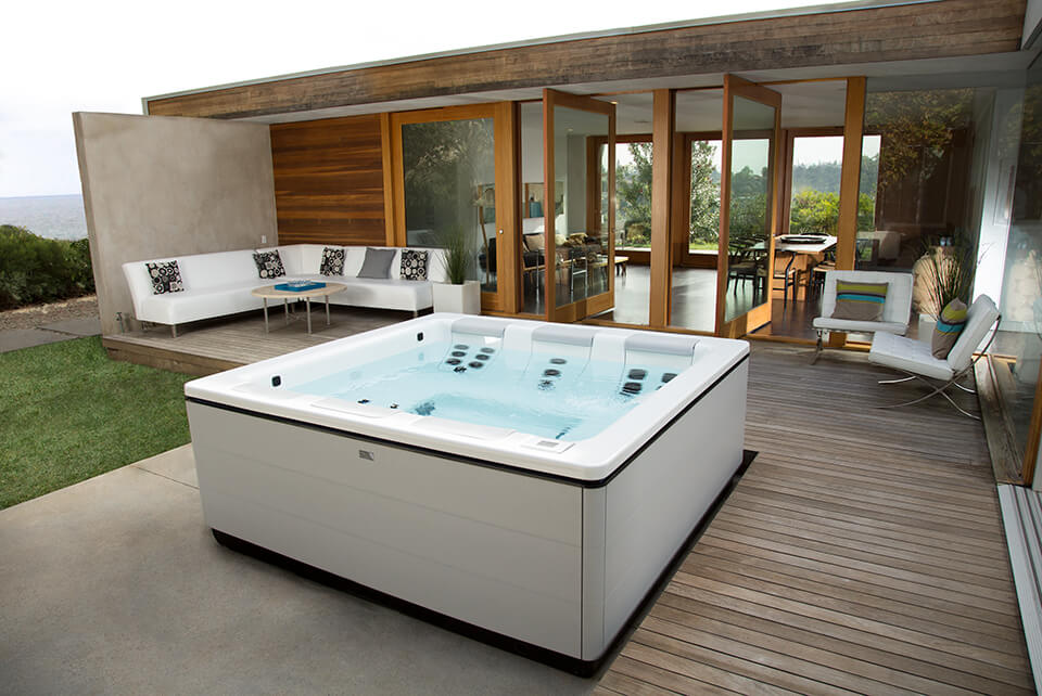 Reduce Stress and Improve Self-Care with the Bullfrog Stil5 modern hot tub