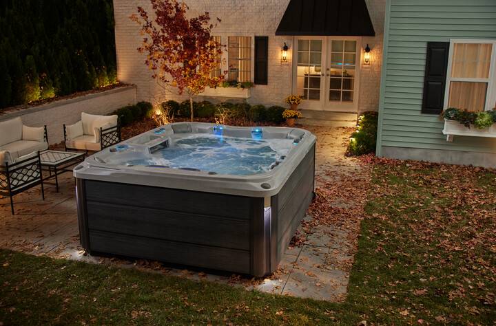 Best hot tub brands - Sundance Spas